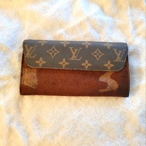 Louis Vuitton wallet